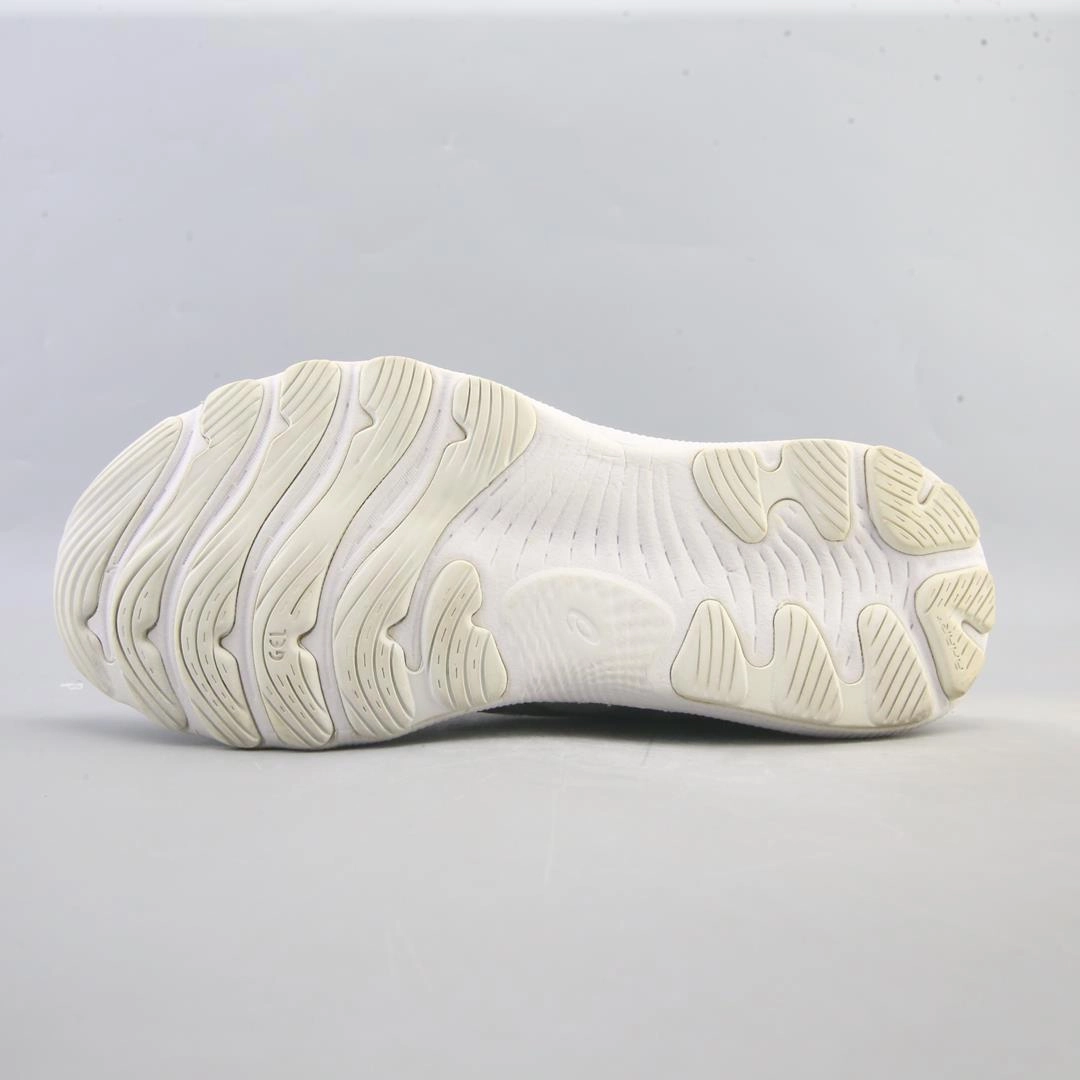 ASICS GEL NIMBUS 24 sporty Asics footwear images