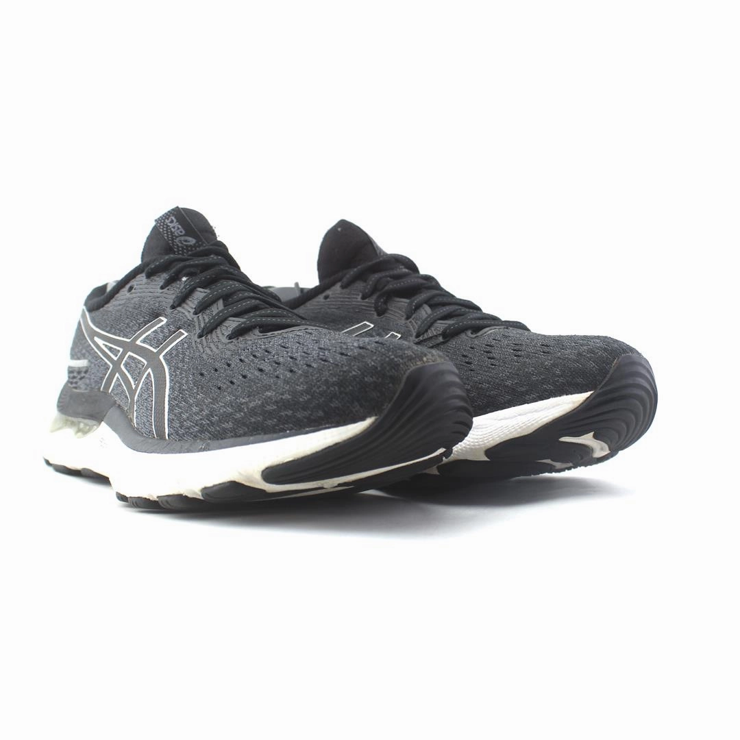 ASICS GEL NIMBUS 24 sporty Asics footwear images