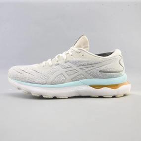 ASICS GEL NIMBUS 24 Asics running footwear