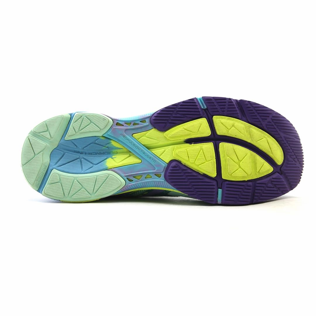 ASICS GEL NOOSA TR 10 performance running shoe photos