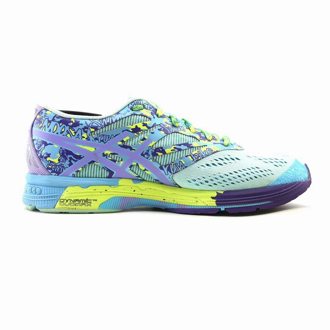ASICS GEL NOOSA TR 10 performance running shoe photos
