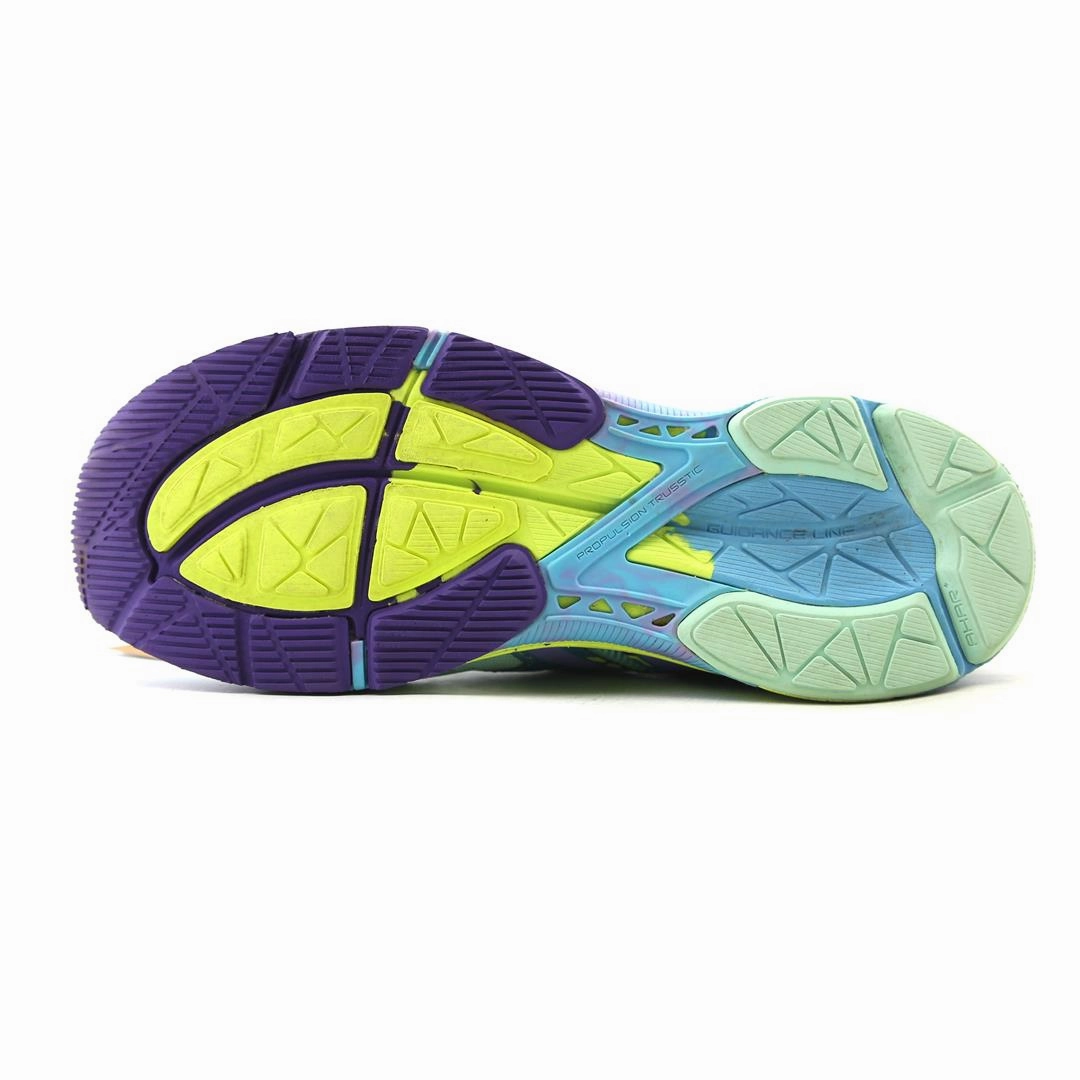 ASICS GEL NOOSA TR 10 performance running shoe photos