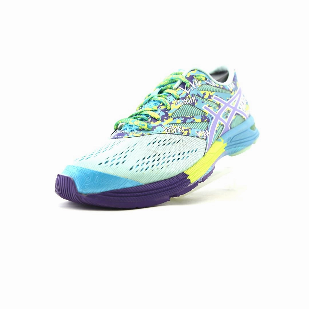 ASICS GEL NOOSA TR 10 performance running shoe photos