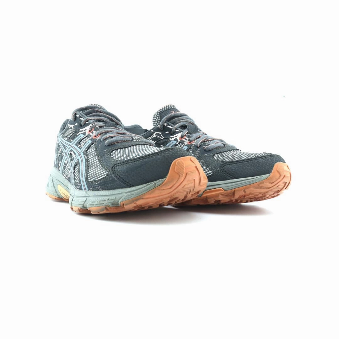 ASICS GEL-VENTURE 6 performance running shoe photos