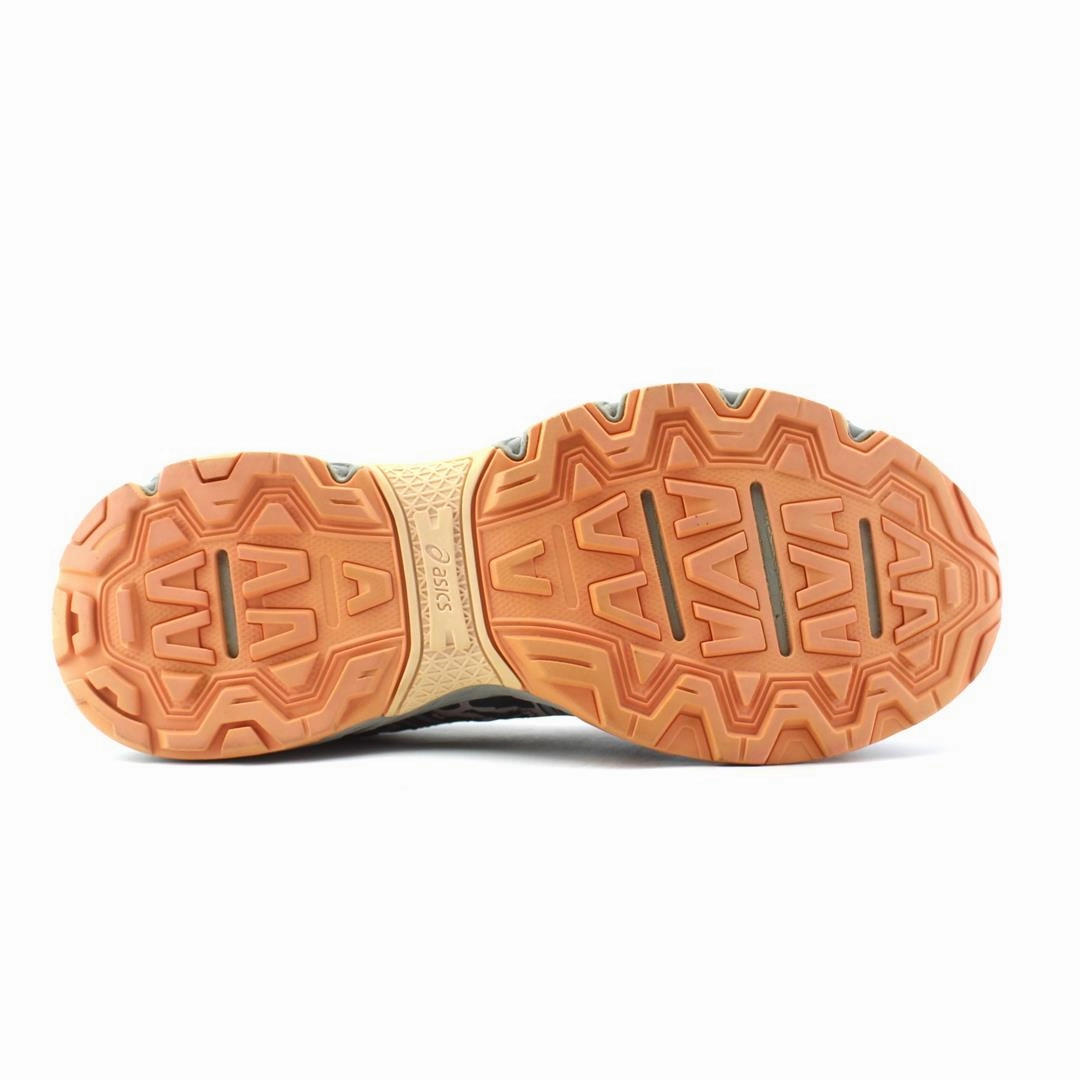 ASICS GEL VENTURE 6 sporty Asics footwear images