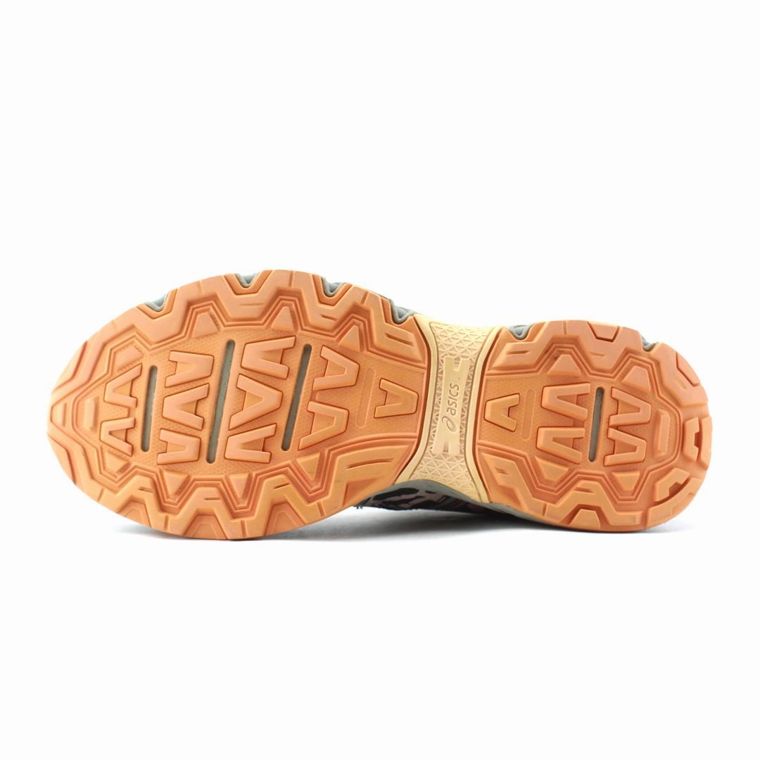 ASICS GEL VENTURE 6 sporty Asics footwear images