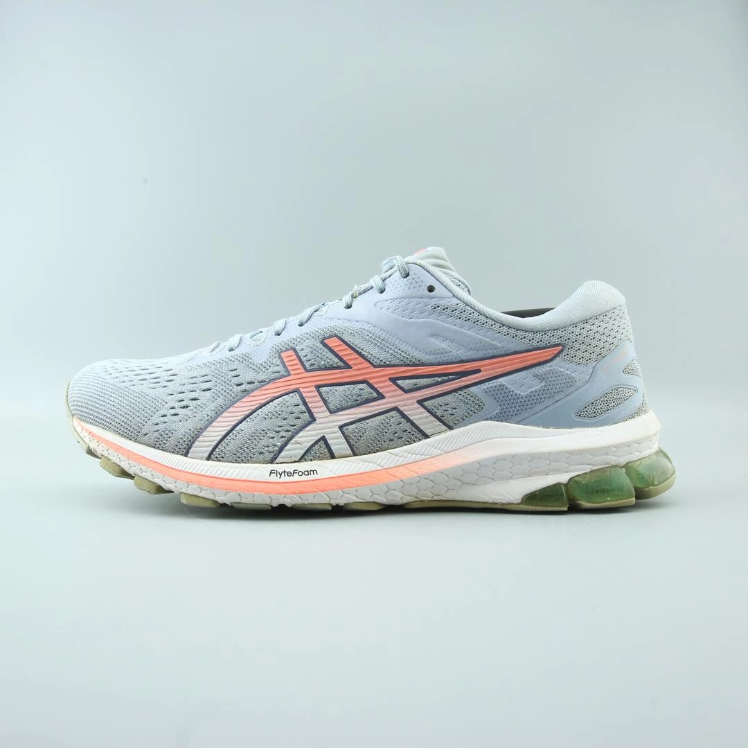 ASICS GT-1000 10 Asics athletic shoe designs
