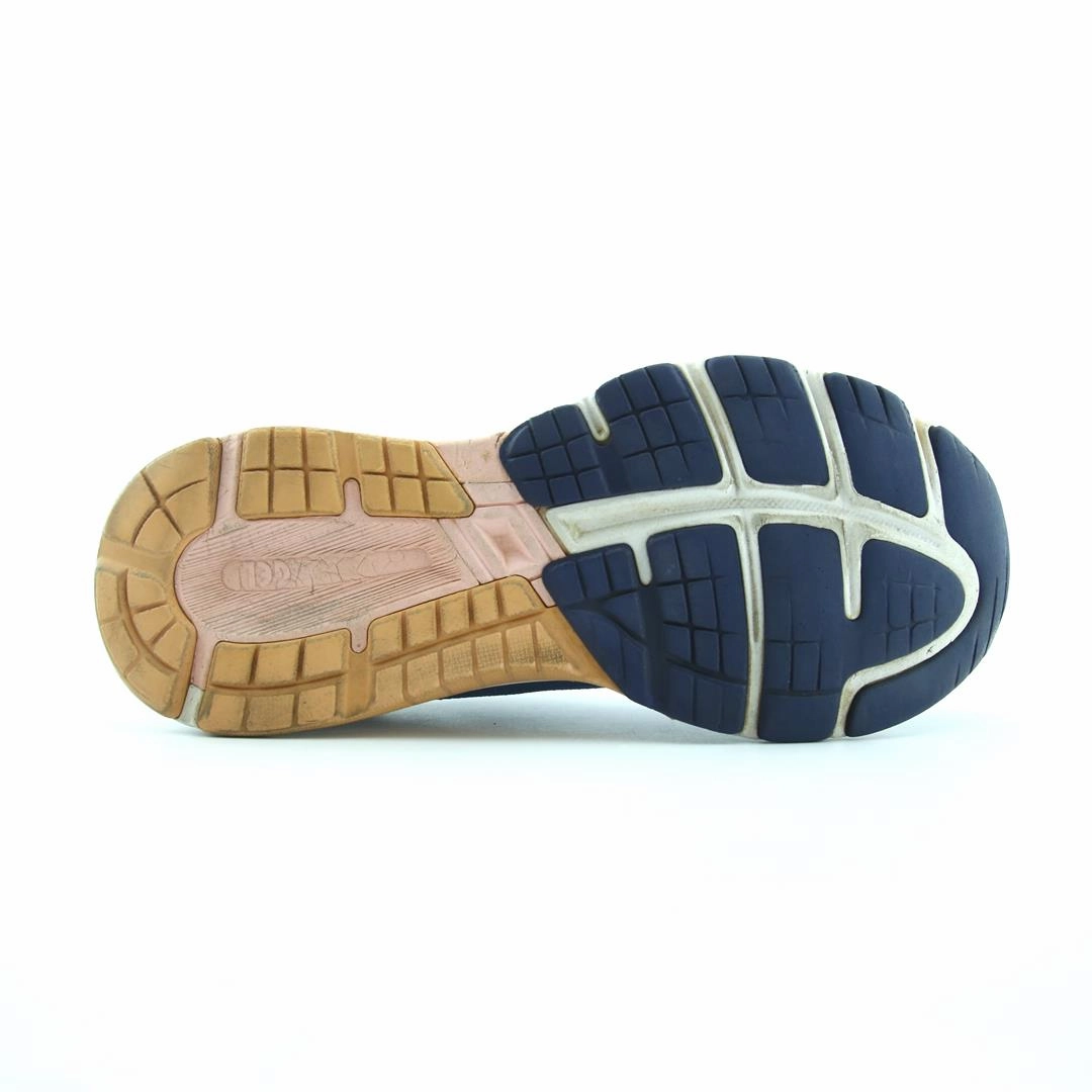 ASICS GT-1000 7 performance running shoe photos