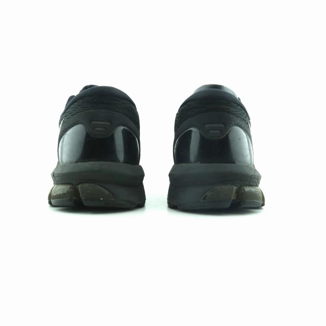 ASICS GT-1000 8 lightweight athletic shoe visuals