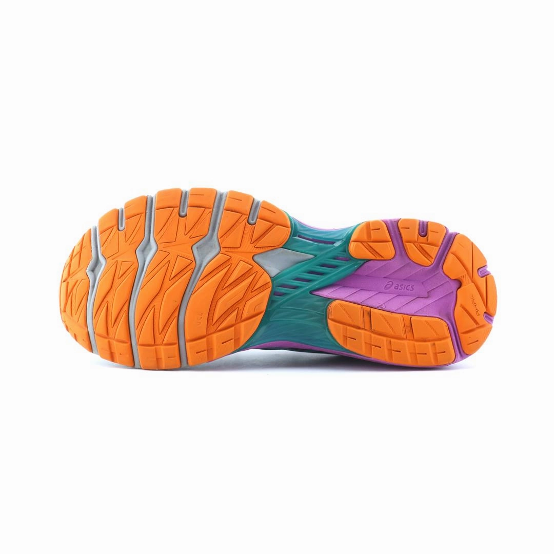 ASICS GT 1000 9 performance running shoe photos