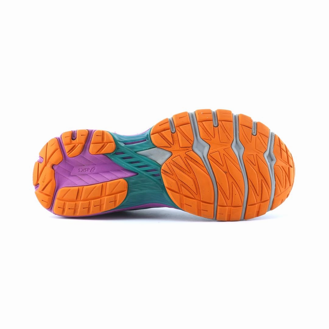 ASICS GT 1000 9 performance running shoe photos