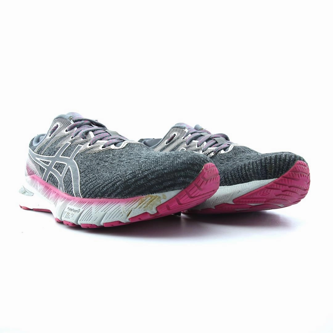 ASICS GT 2000 10 lightweight athletic shoe visuals