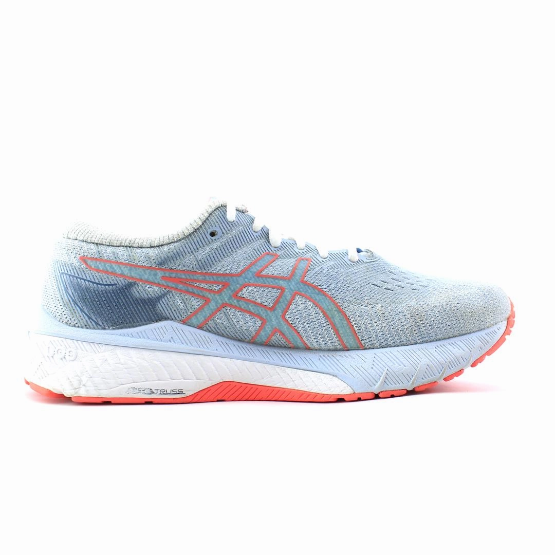 ASICS GT-2000 10 trainer shoe design snapshots