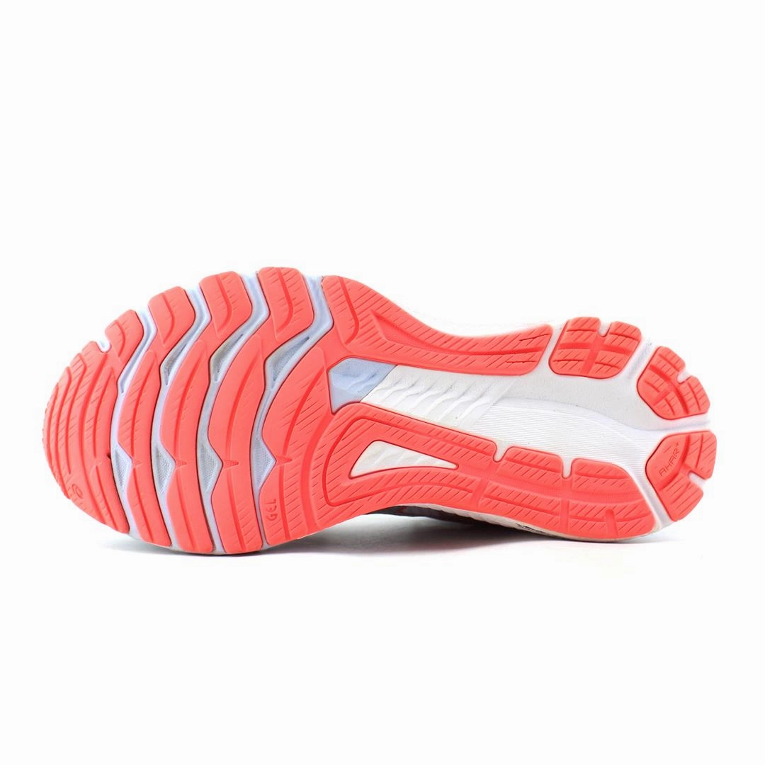 ASICS GT-2000 10 trainer shoe design snapshots