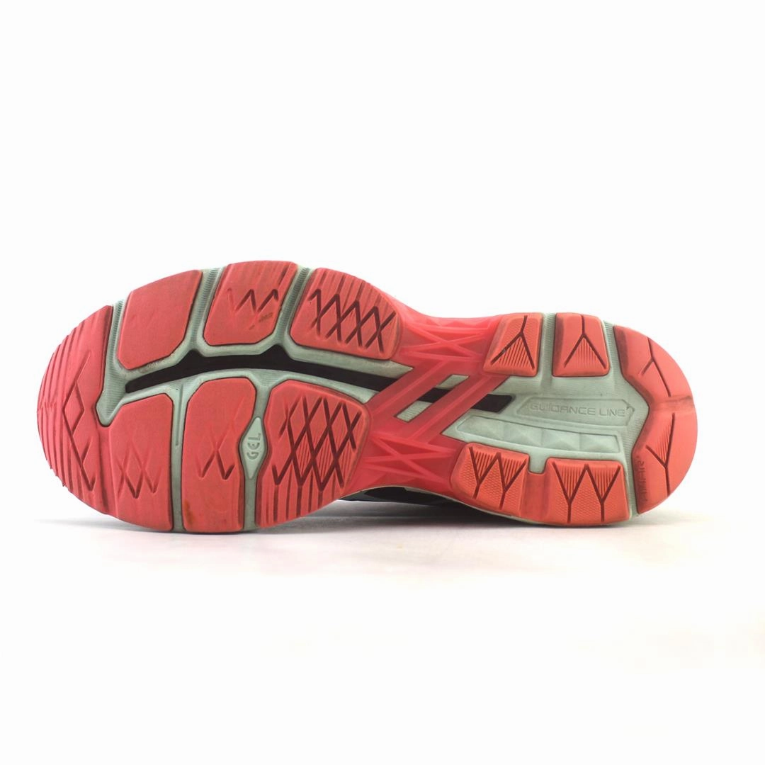ASICS GT-2000 5 sporty Asics footwear images