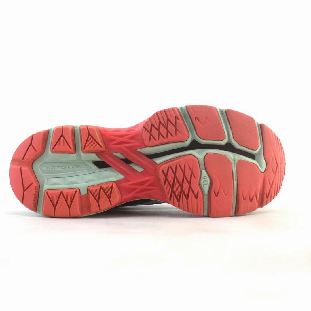 ASICS GT-2000 5 sporty Asics footwear images