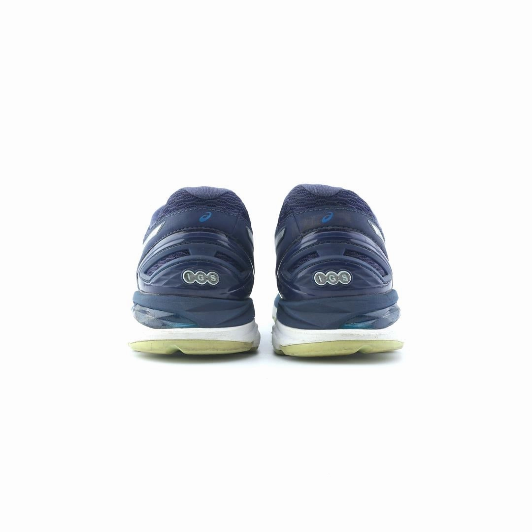ASICS GT-2000 5 trainer shoe design snapshots