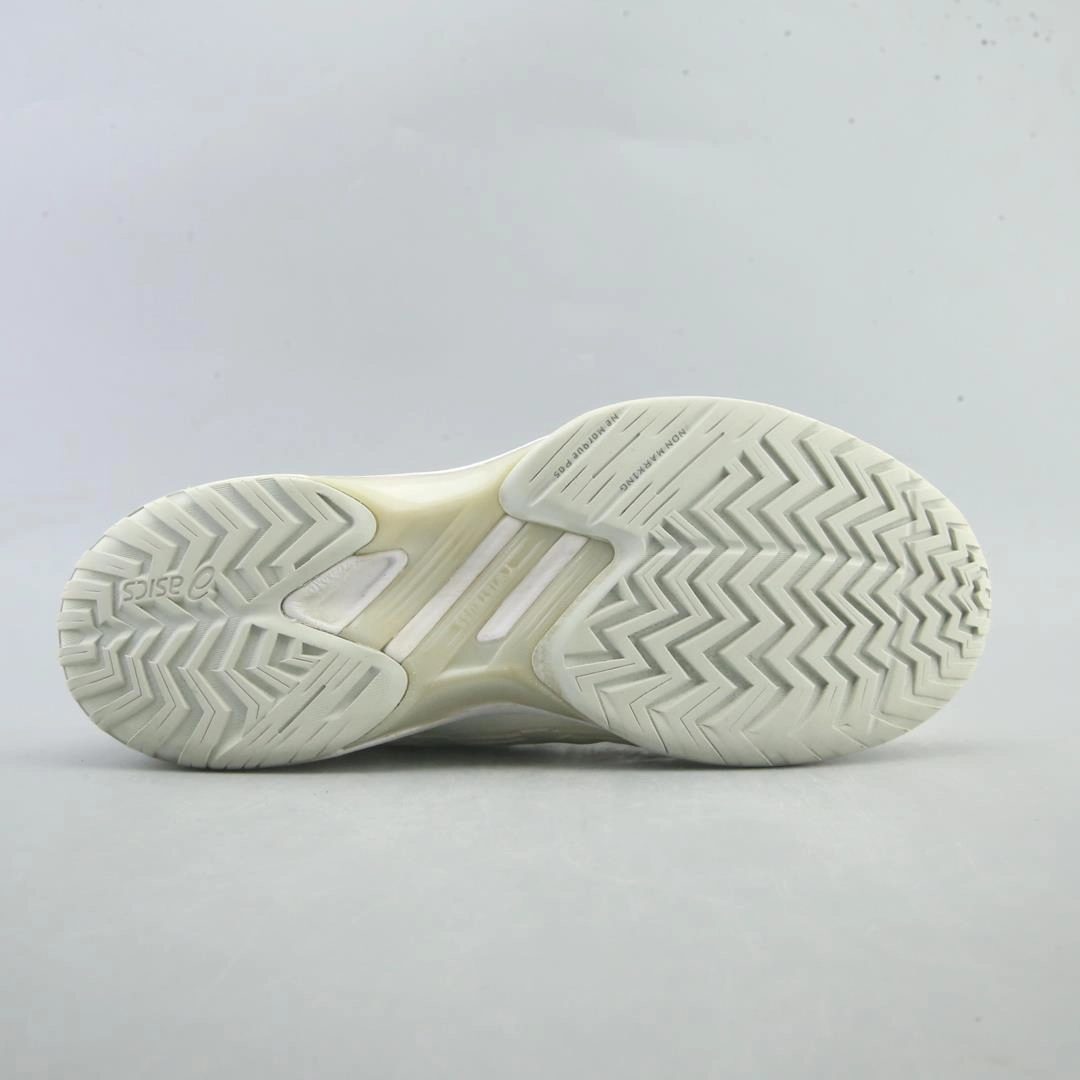ASICS SOLUTION SPEED FF sporty Asics footwear images