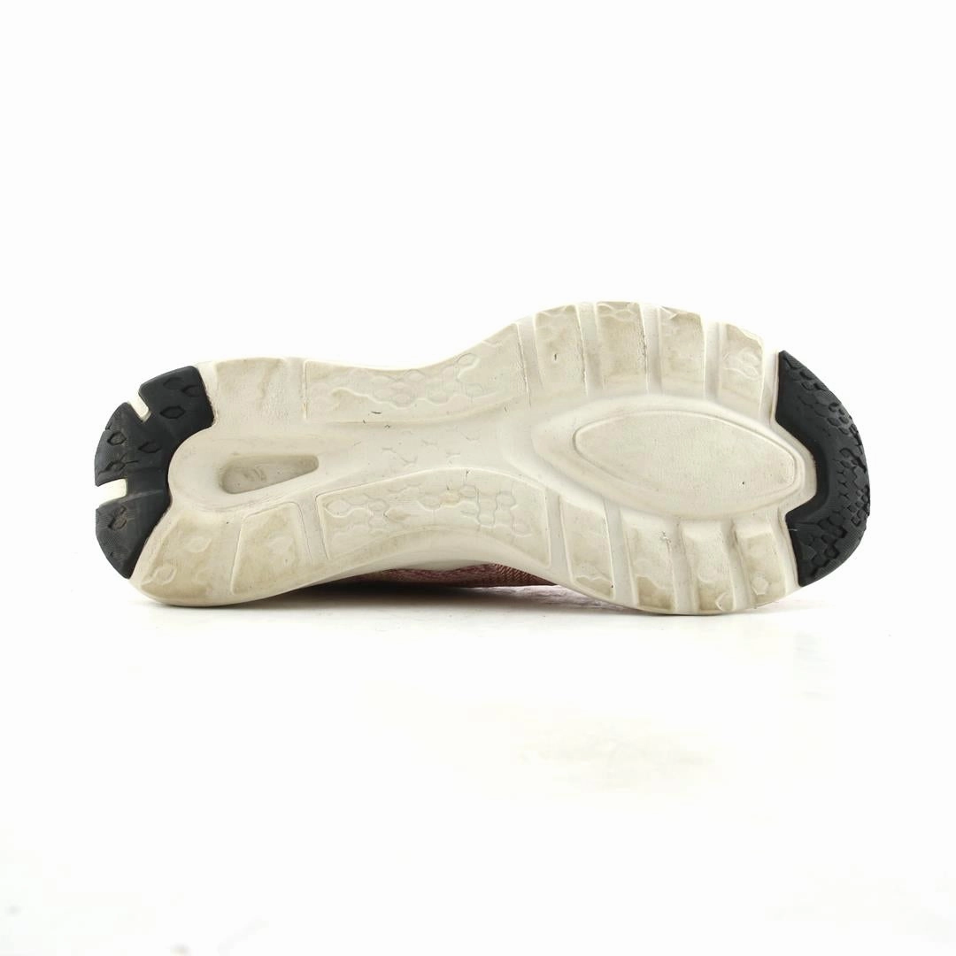 ASICS VERSABLAST MX sporty Asics footwear images