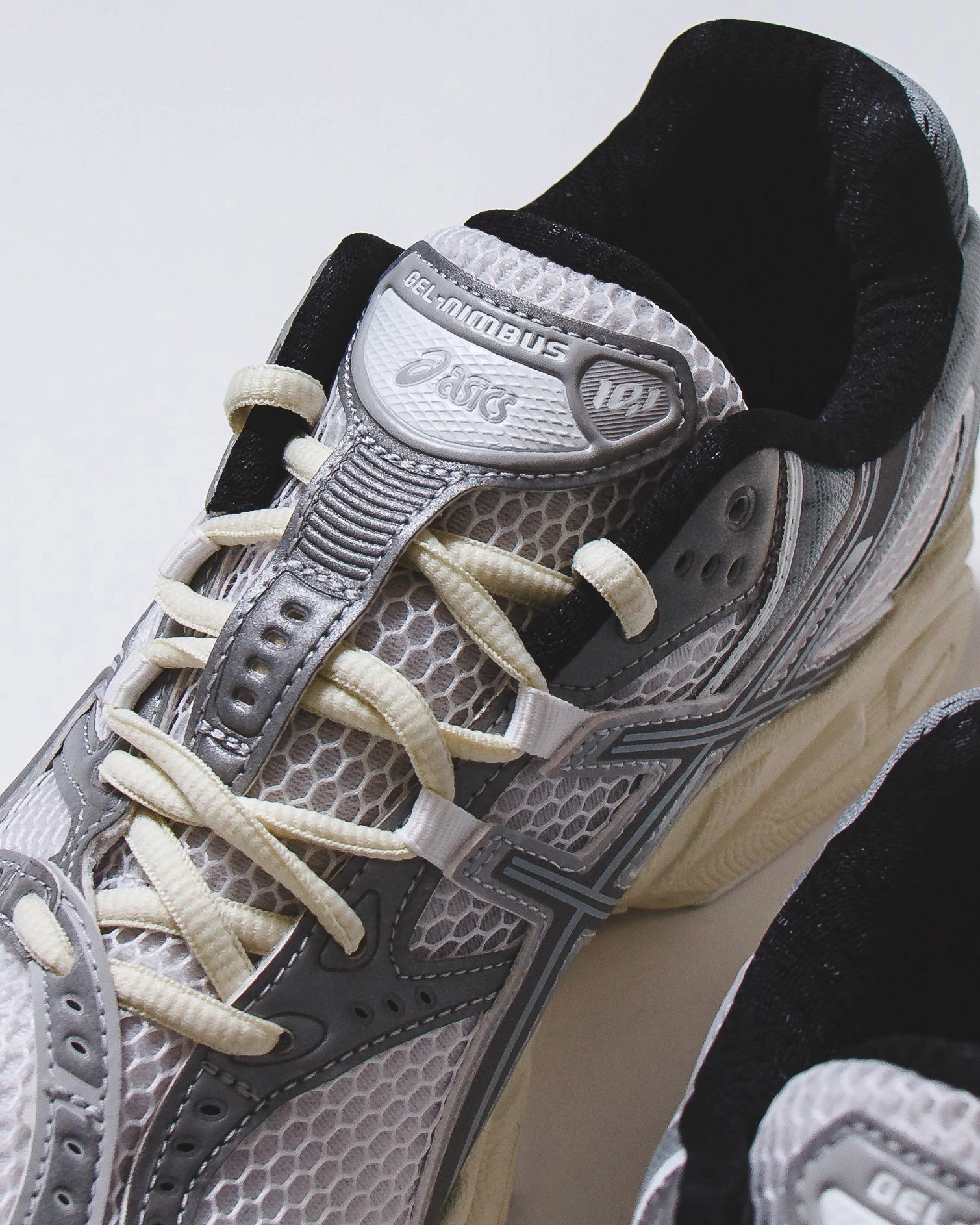 Asics x Min-Nano Men Gel-Nimbus 10.1 White Sheet Rock 1203A673-100 Asics shoe style pictures