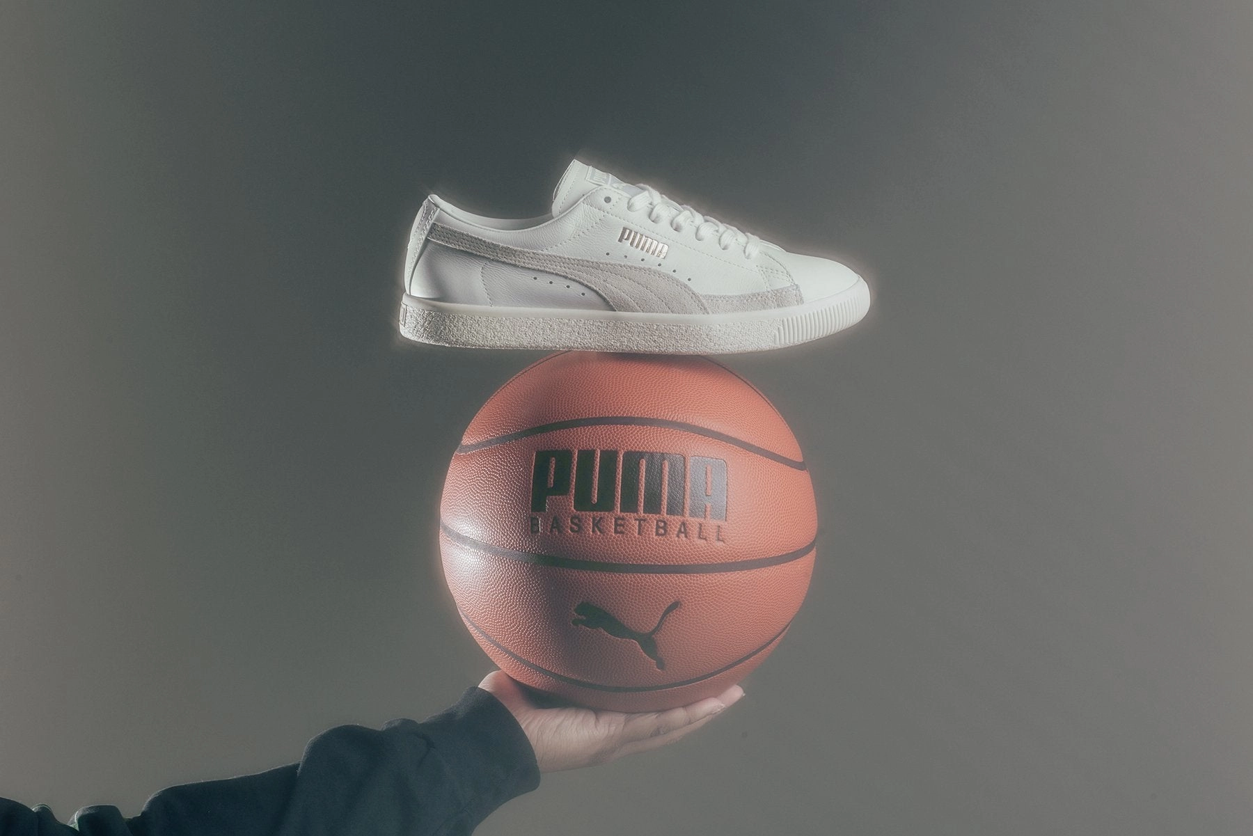 Basket 90680 Lux - White/Whisper White Puma Stripe Logo Trainers