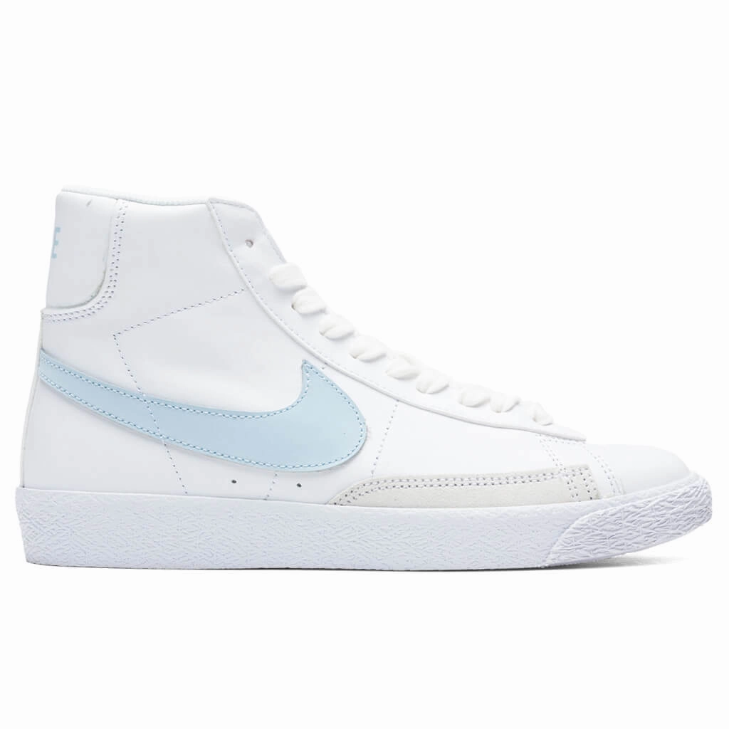 Blazer Mid (GS) - White/Celestine Blue Nike trainers with responsive foam