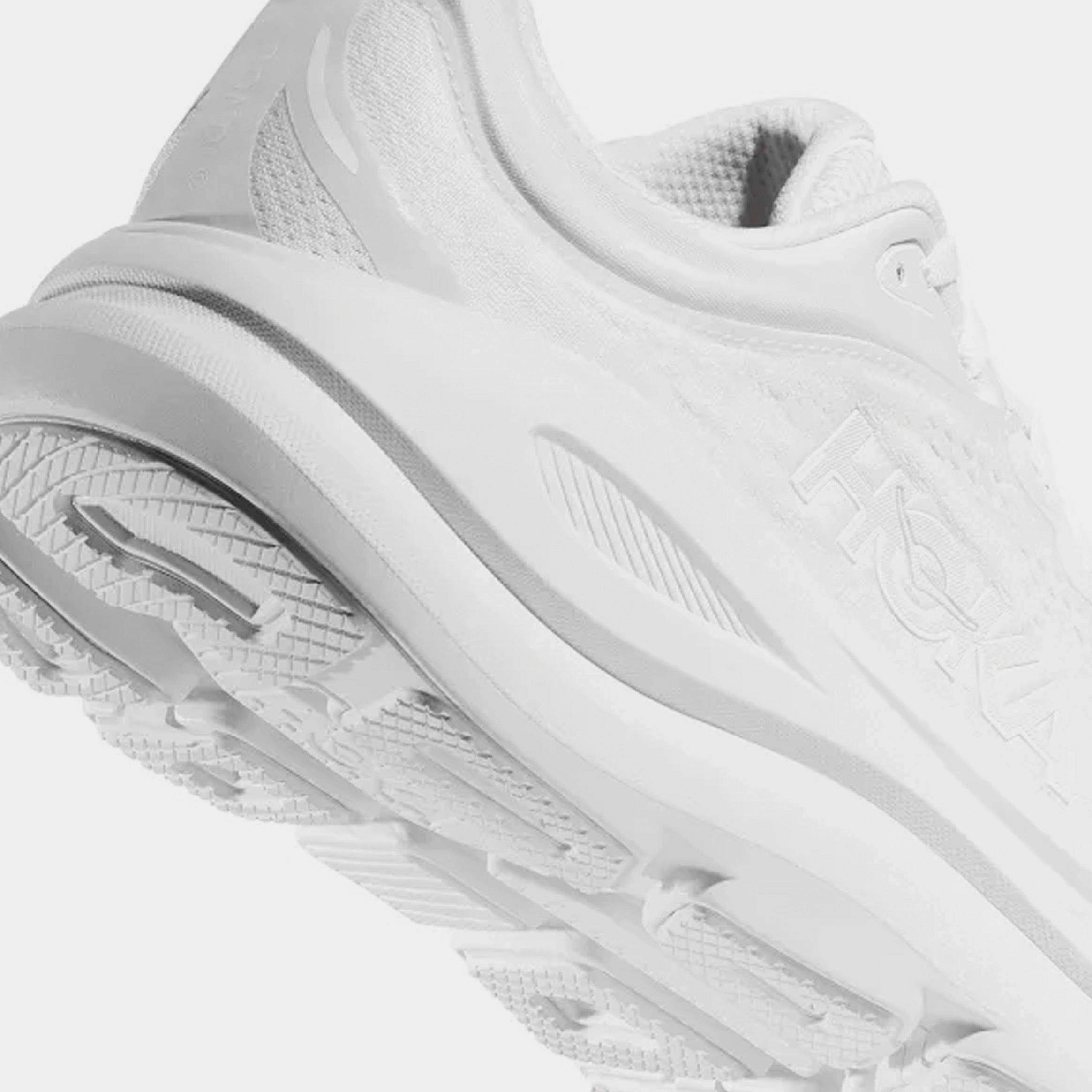 Bondi 9 Womens Running Shoes (White/White) Trail grip footwear