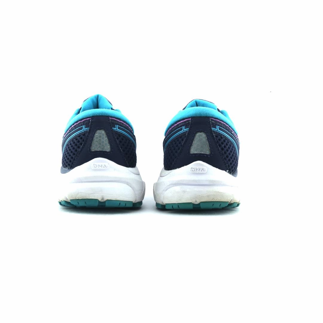 BROOKS ADDICTION 13 performance running shoe visuals