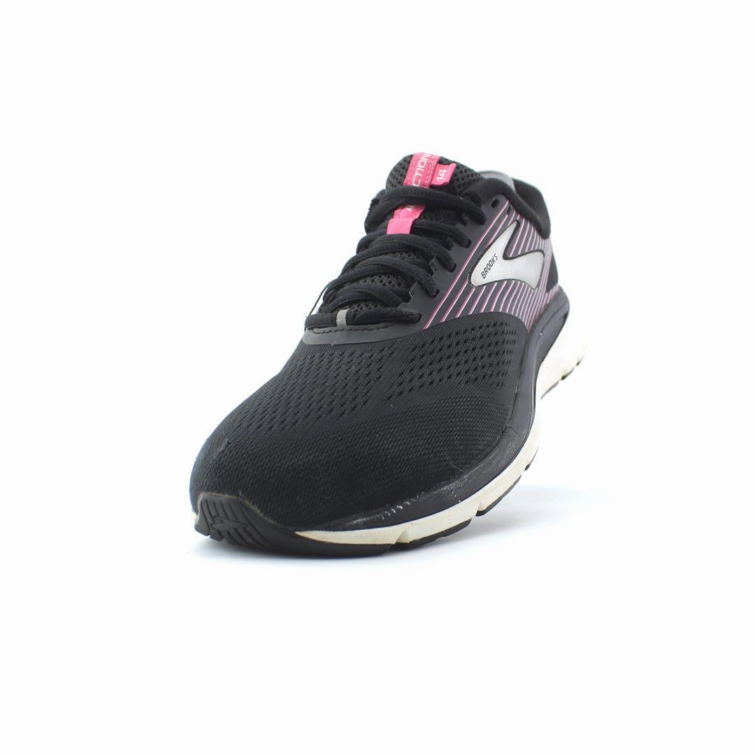 BROOKS ADDICTION 14 Brooks running footwear shots