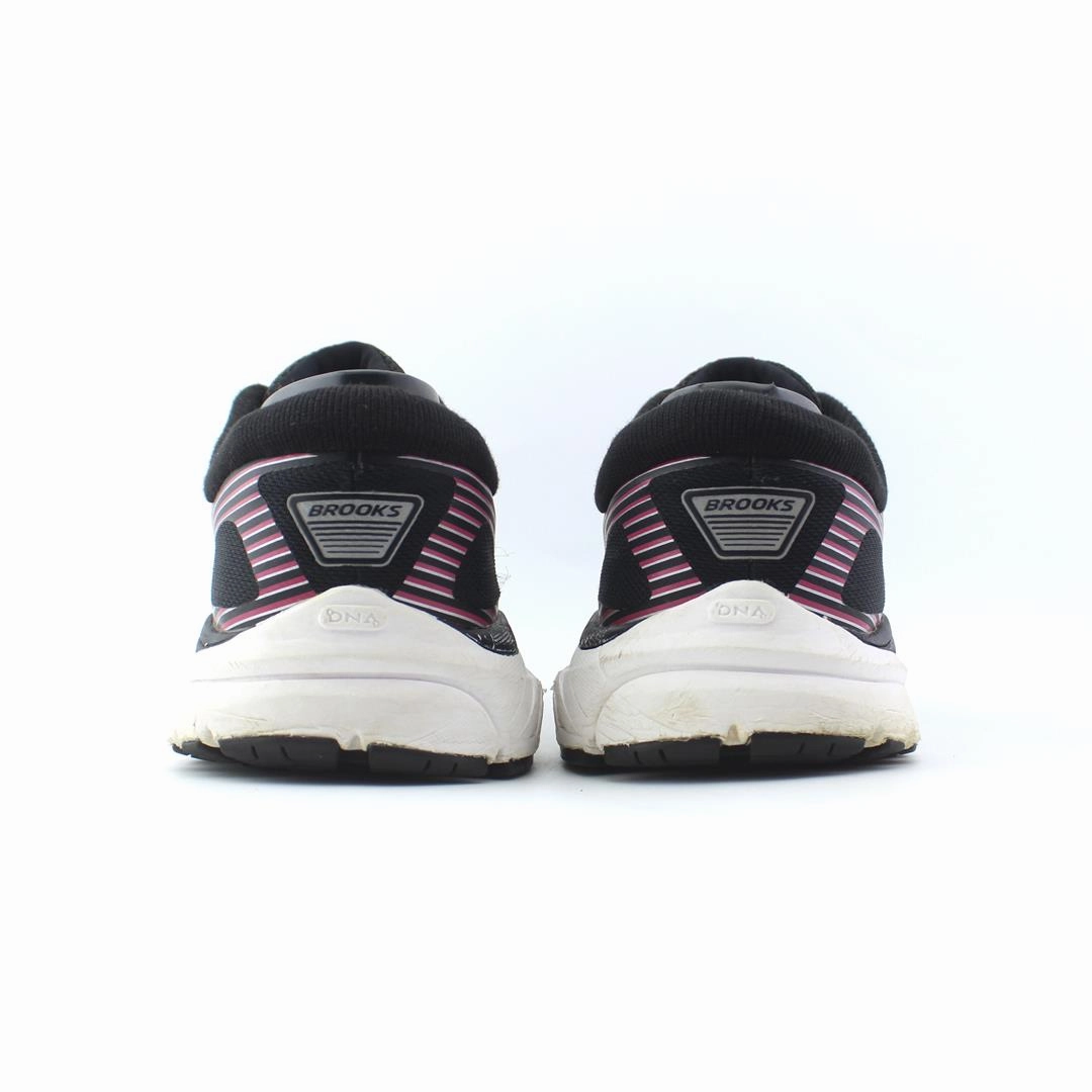 BROOKS ADDICTION 14 Brooks running footwear shots