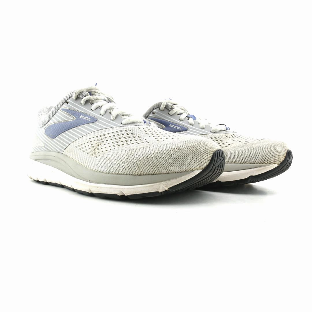 BROOKS ADDICTION 14 Brooks running shoe close-ups