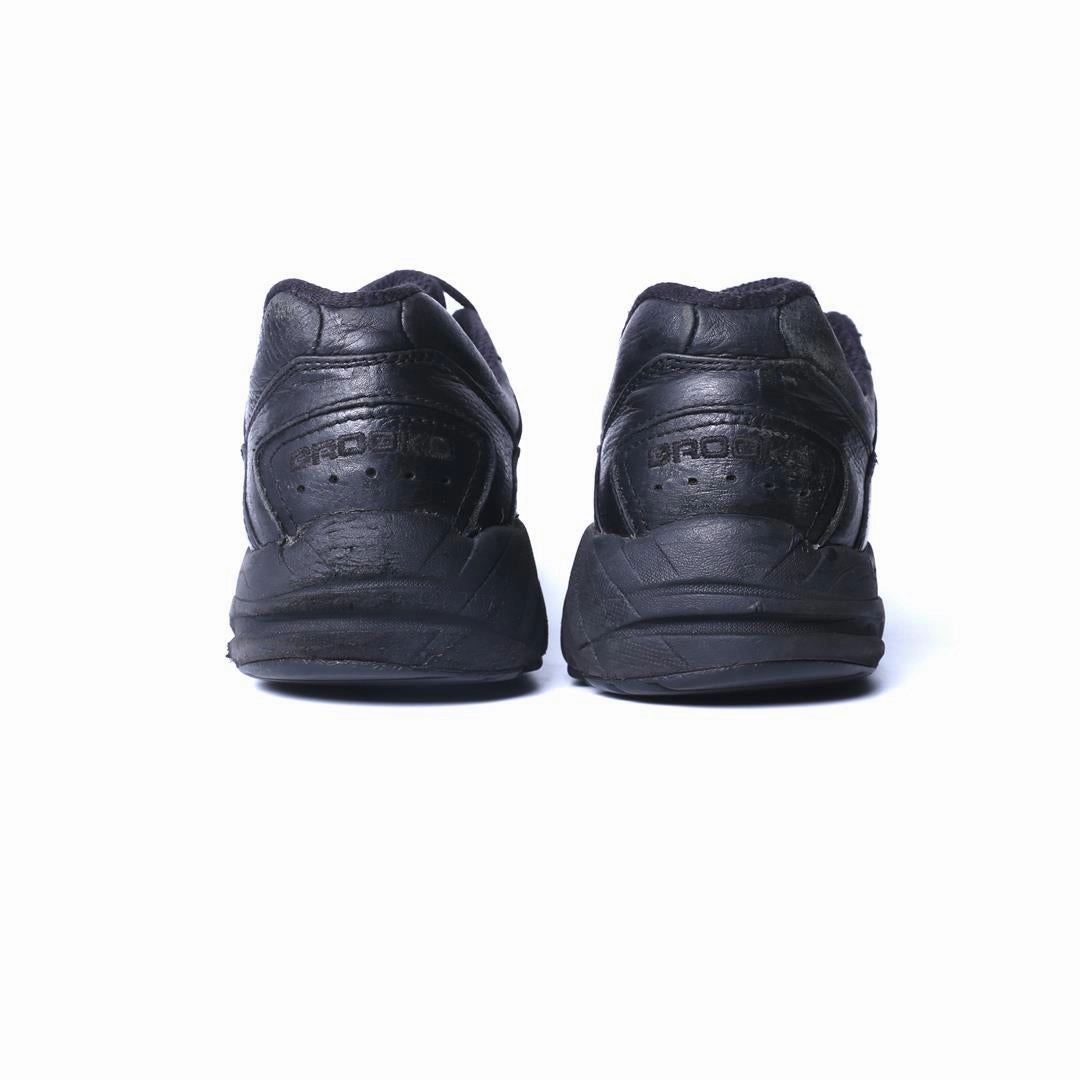 BROOKS ADDICTION WALKER lightweight running shoe photos