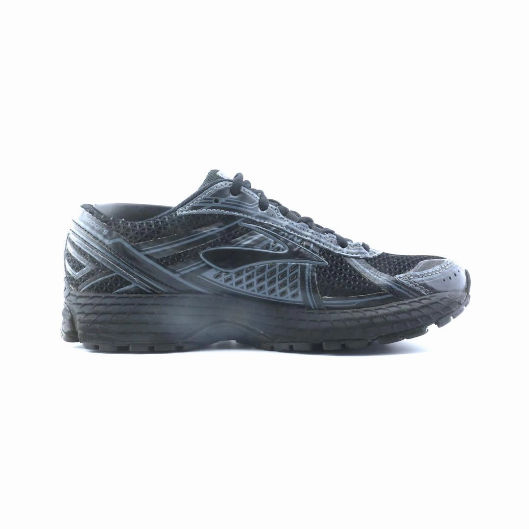 BROOKS ADRENALINE GTS 15 Brooks trainer design images