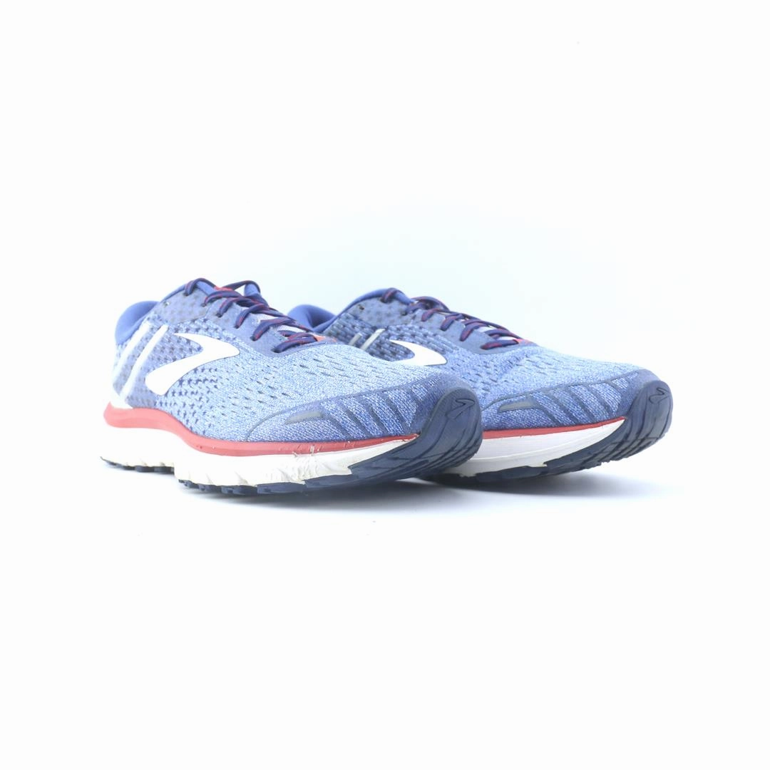 BROOKS ADRENALINE GTS 18 Brooks trainer design images