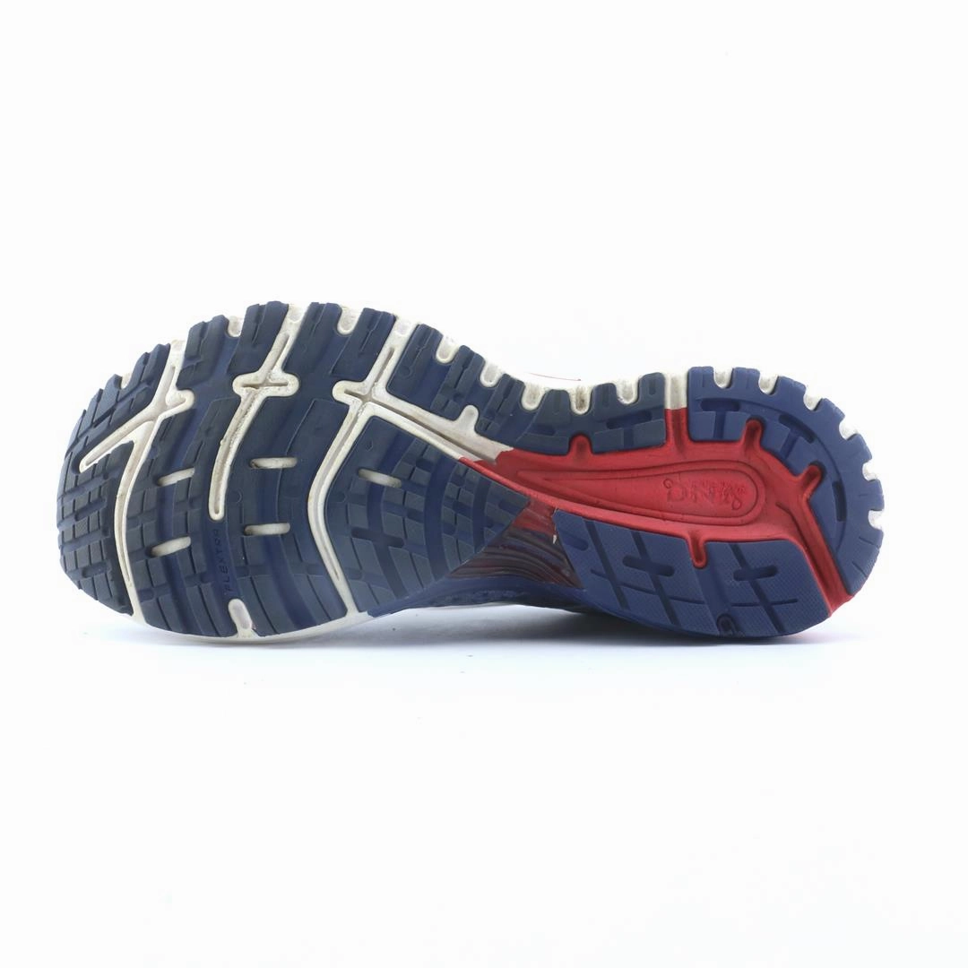 BROOKS ADRENALINE GTS 18 Brooks trainer design images