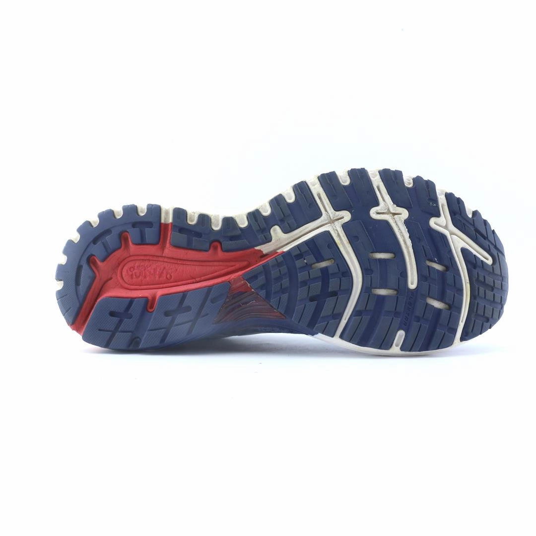 BROOKS ADRENALINE GTS 18 Brooks trainer design images