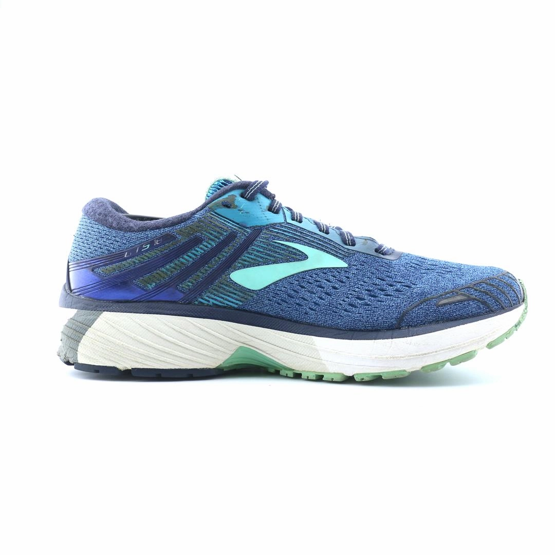 BROOKS ADRENALINE GTS 18 performance running shoe visuals