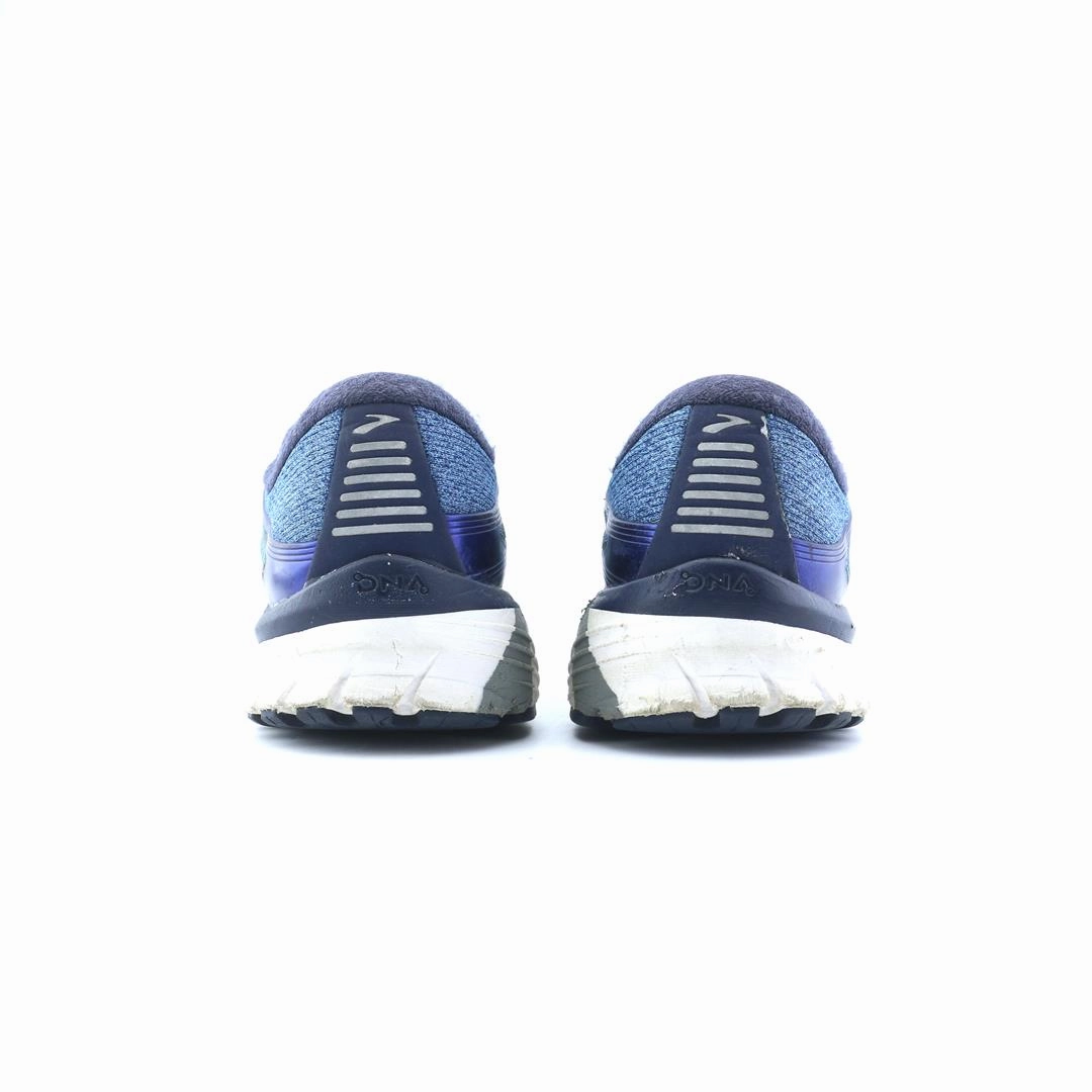 BROOKS ADRENALINE GTS 18 performance running shoe visuals