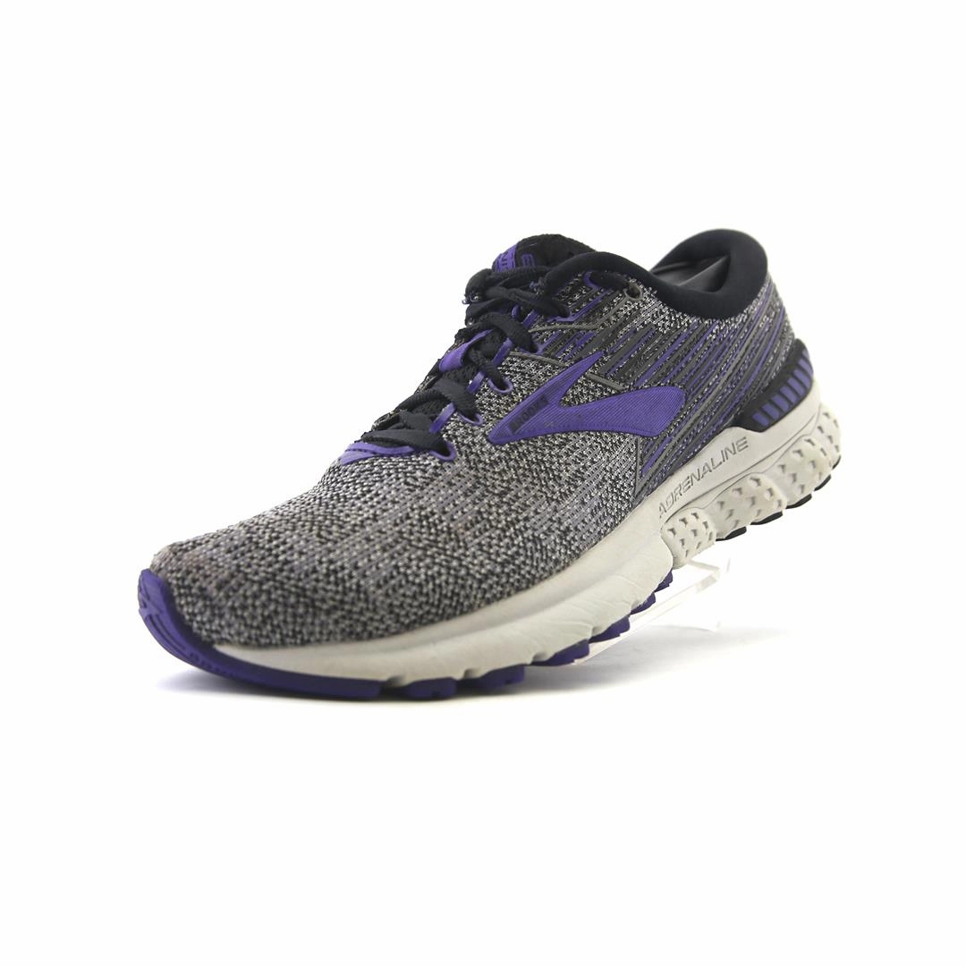 BROOKS ADRENALINE GTS 19 Brooks running footwear shots