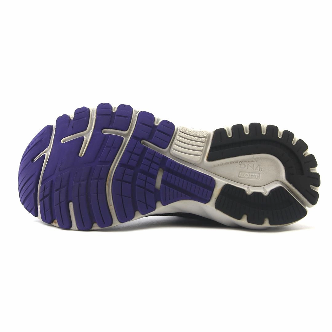 BROOKS ADRENALINE GTS 19 Brooks running footwear shots