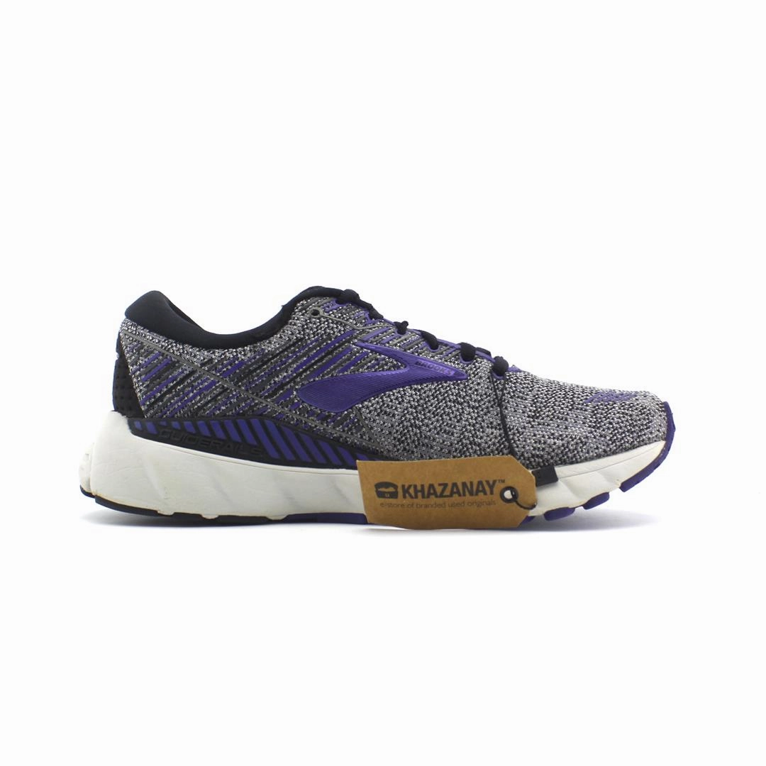 BROOKS ADRENALINE GTS 19 Brooks trainer design images
