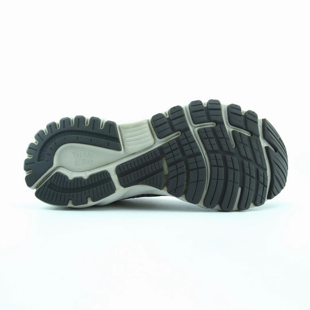 BROOKS ADRENALINE GTS 19 Brooks trainer design images