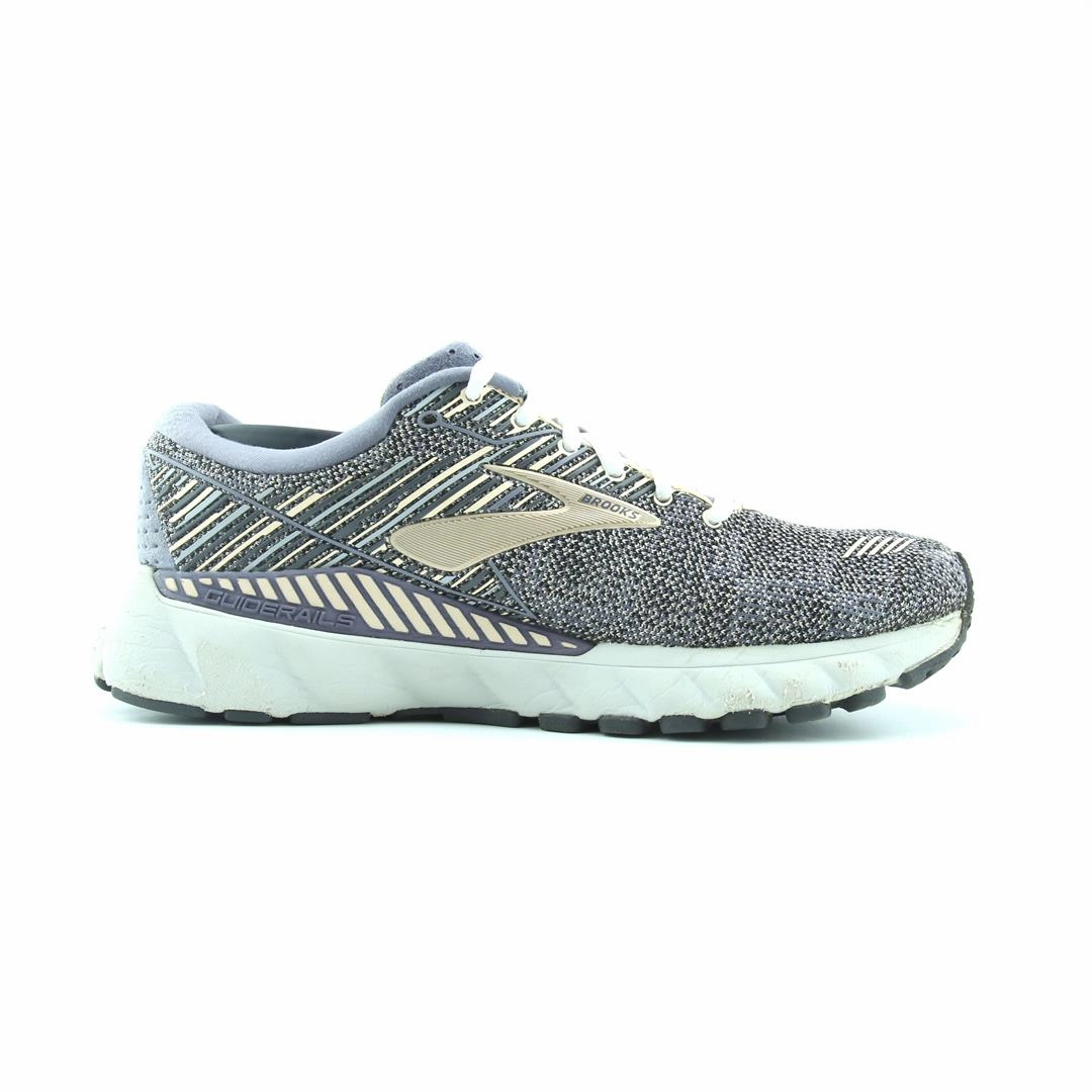 BROOKS ADRENALINE GTS 19 Brooks trainer design images