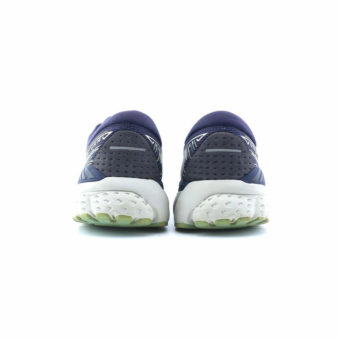 BROOKS ADRENALINE GTS 19 Brooks trainer design images