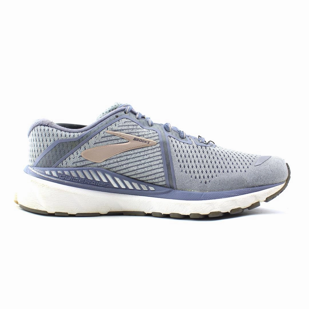 BROOKS ADRENALINE GTS 20 Brooks running footwear shots