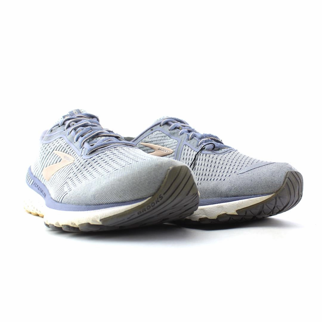 BROOKS ADRENALINE GTS 20 Brooks running footwear shots