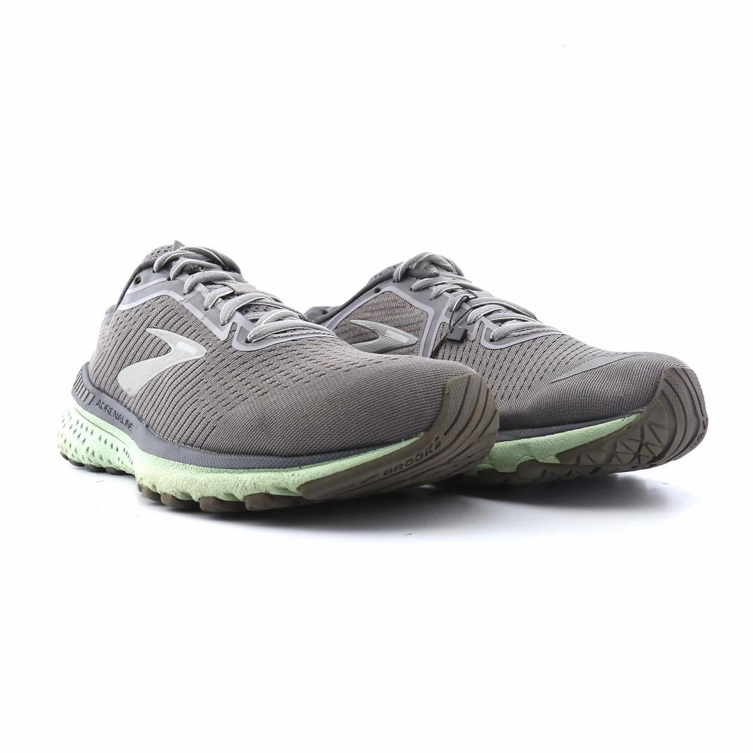 BROOKS ADRENALINE GTS 20 Brooks running shoe close-ups