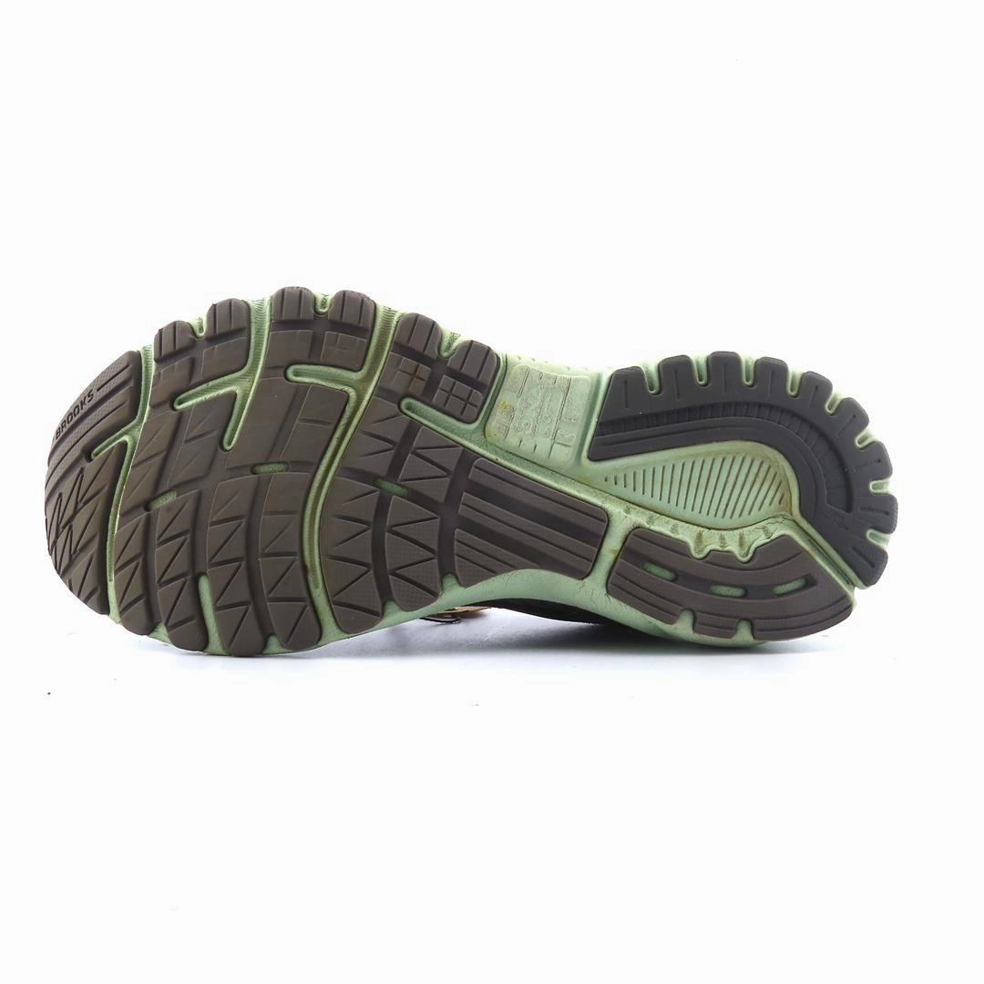BROOKS ADRENALINE GTS 20 Brooks running shoe close-ups