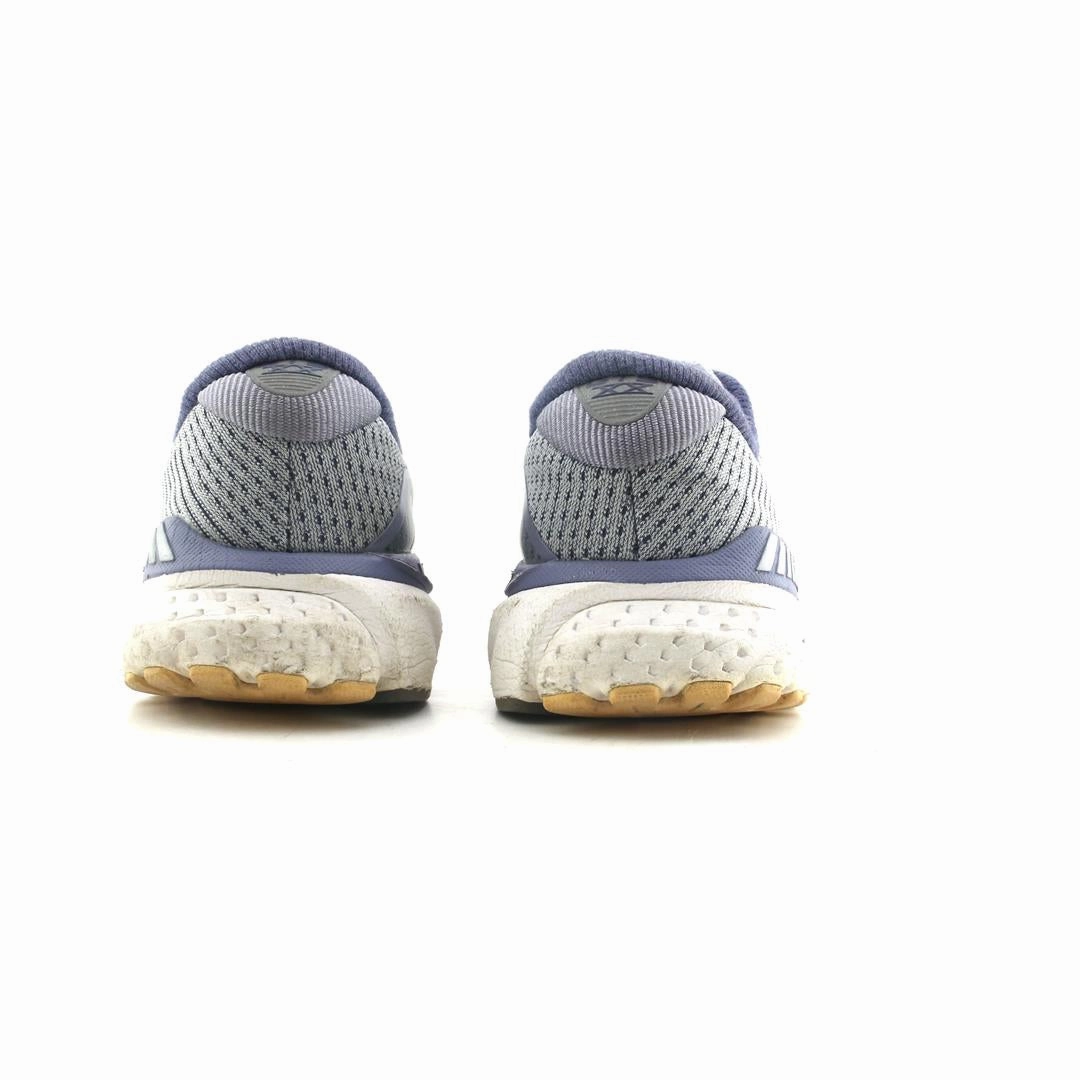 BROOKS ADRENALINE GTS 20 Brooks running shoe close-ups