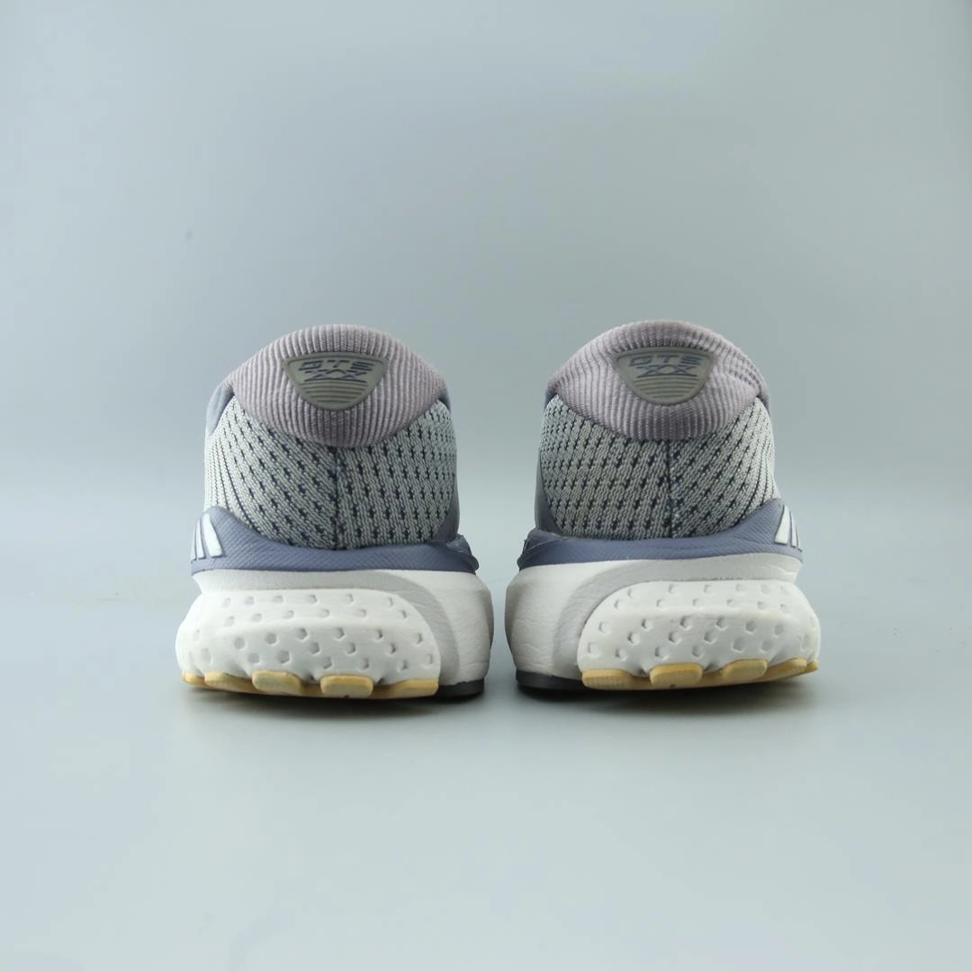 BROOKS ADRENALINE GTS 20 performance running shoe visuals